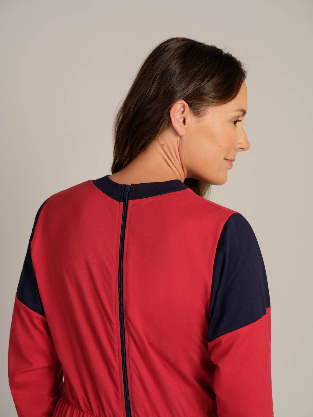 Hel drakt uten føtter, trikot, med glidelås bak (1010)