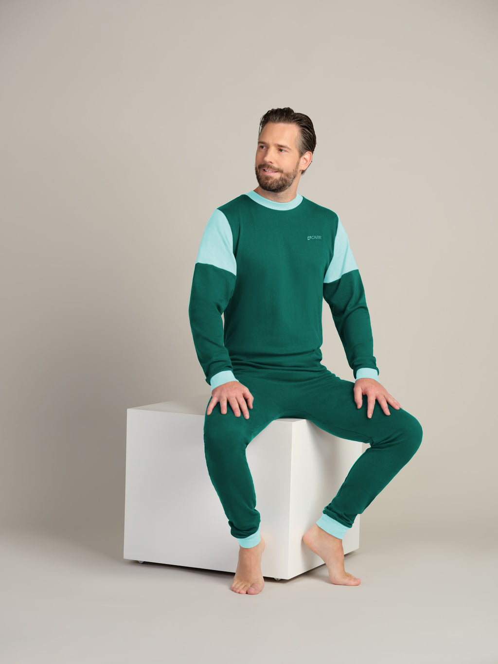 Hel drakt uten føtter, trikot, med glidelås bak (1010)