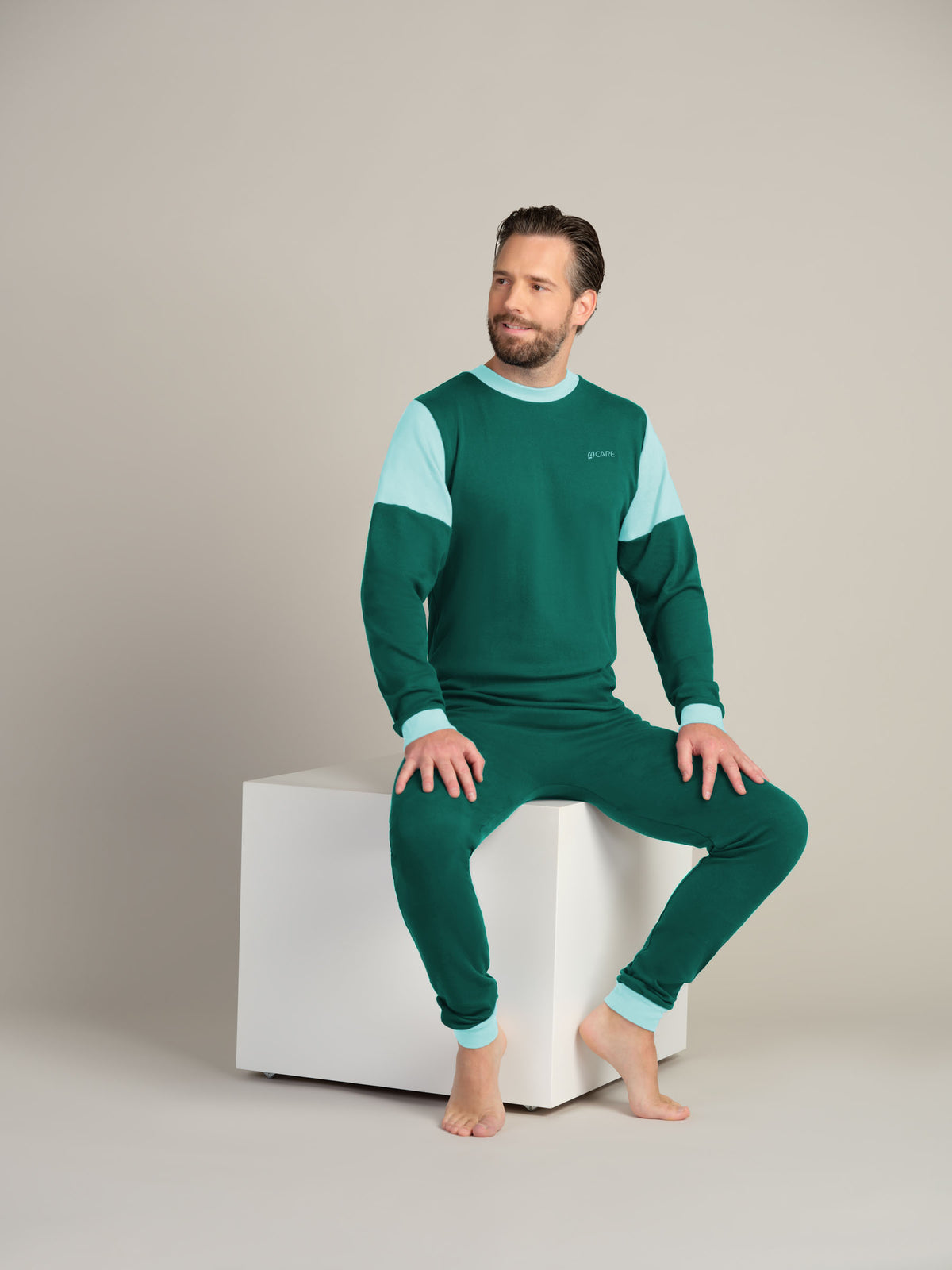 Hel drakt uten føtter, trikot, med glidelås bak (1010)