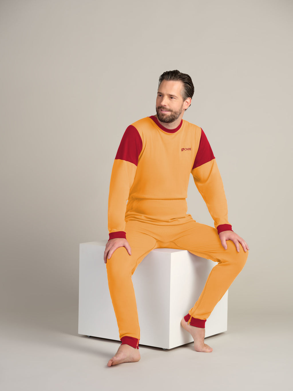 Hel drakt uten føtter, trikot, med glidelås bak og i skrittet (1011)