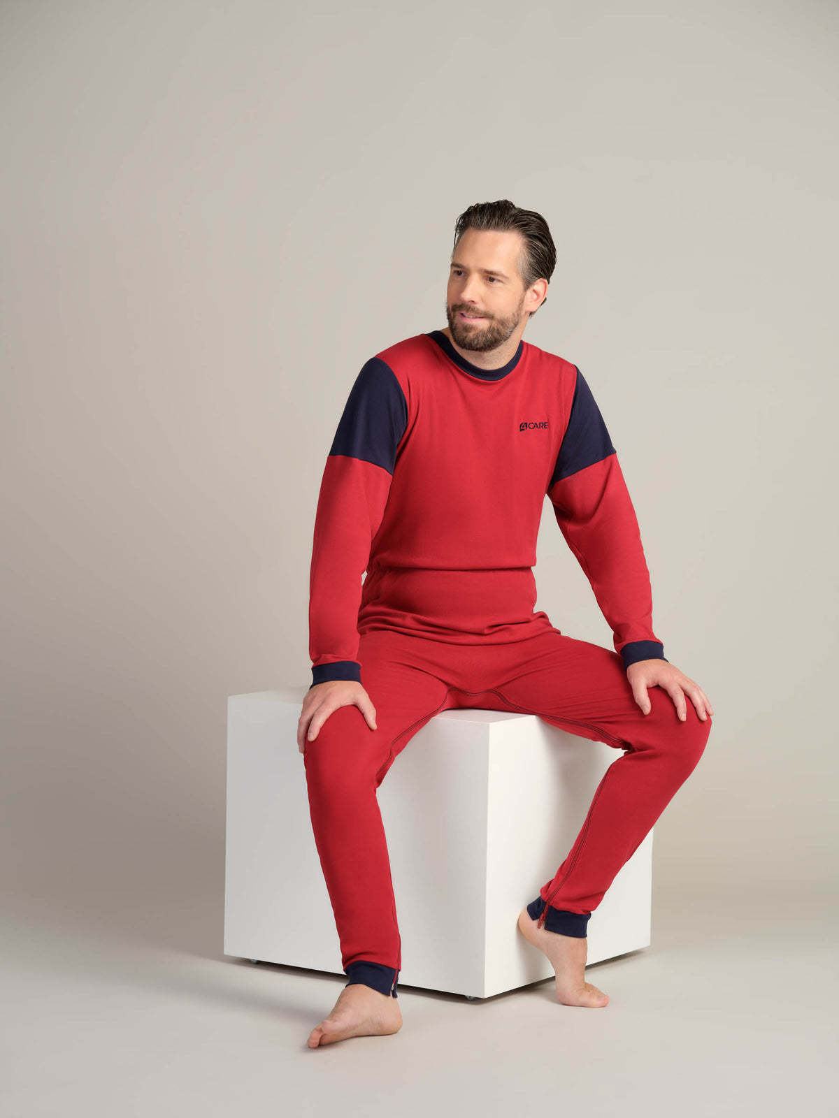 Hel drakt uten føtter, trikot, med glidelås bak og i skrittet (1011)