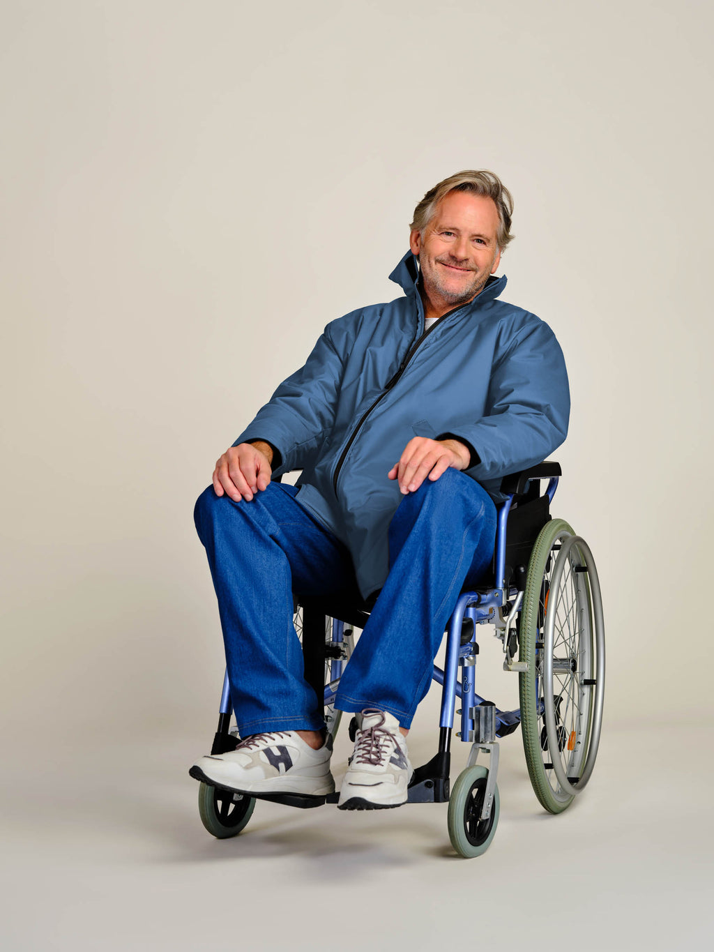 Vinterjakke med kort rygg (7329)